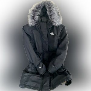 North Face woman’s Large coat